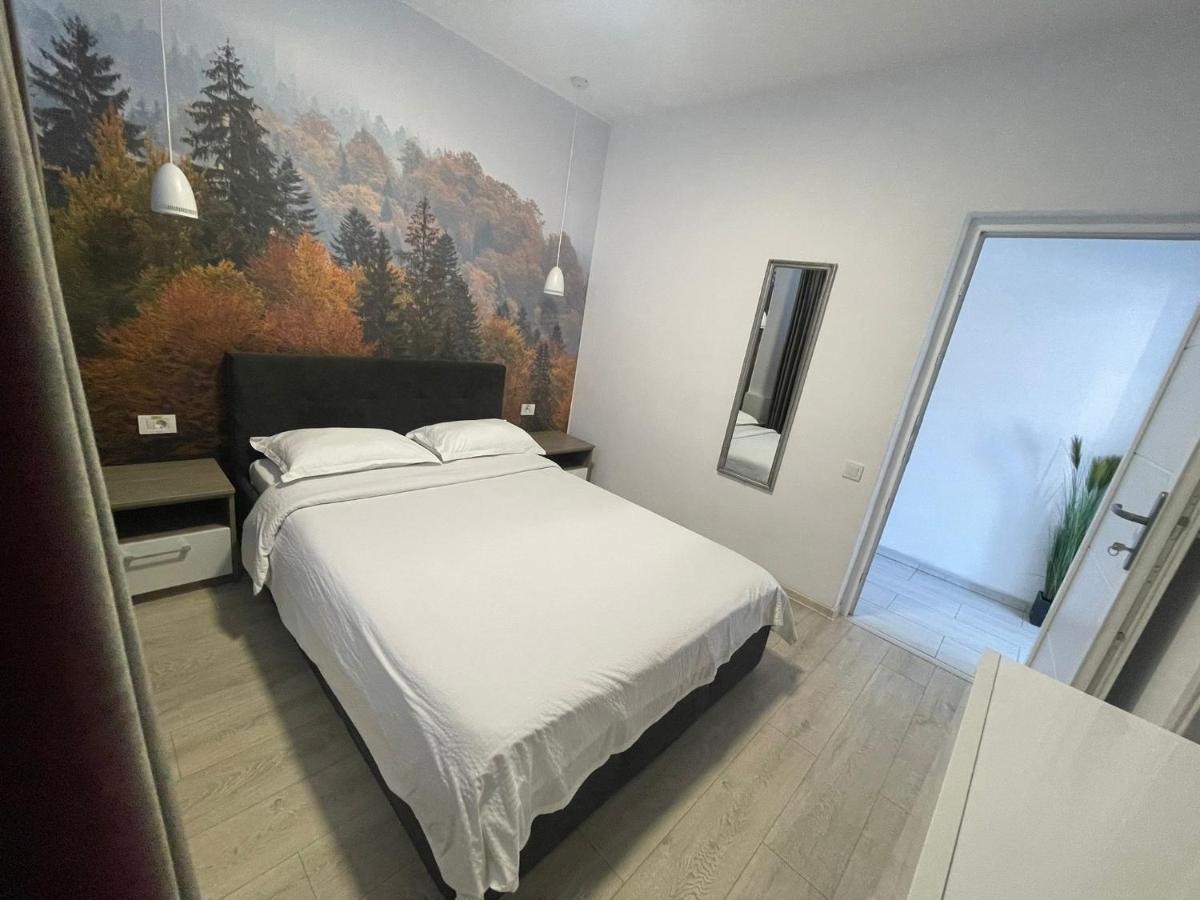 Pensiunea Prestige House Curtea De Arges Bagian luar foto